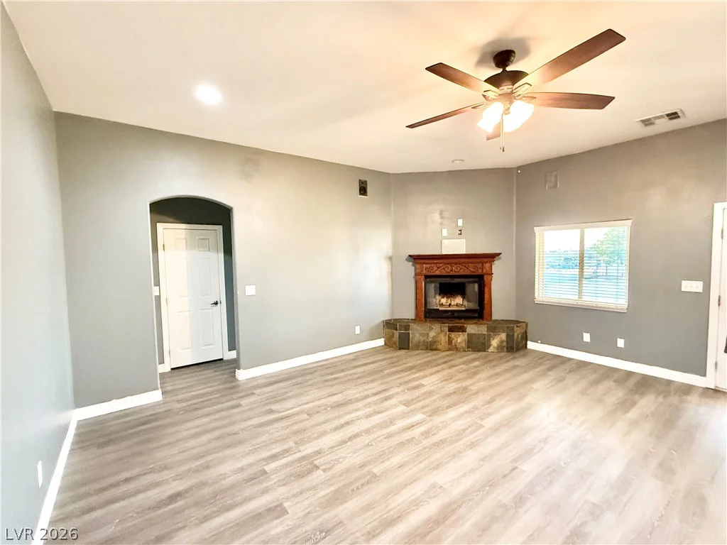 580 Hickory, Pahrump, NV 89048