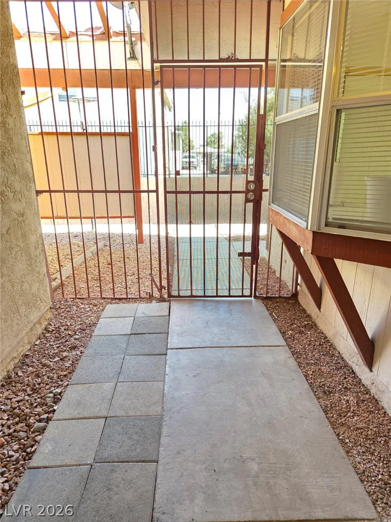 449 Lamb, Las Vegas, NV 89110