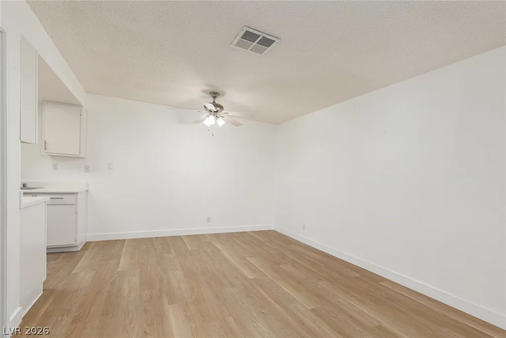 449 Lamb, Las Vegas, NV 89110