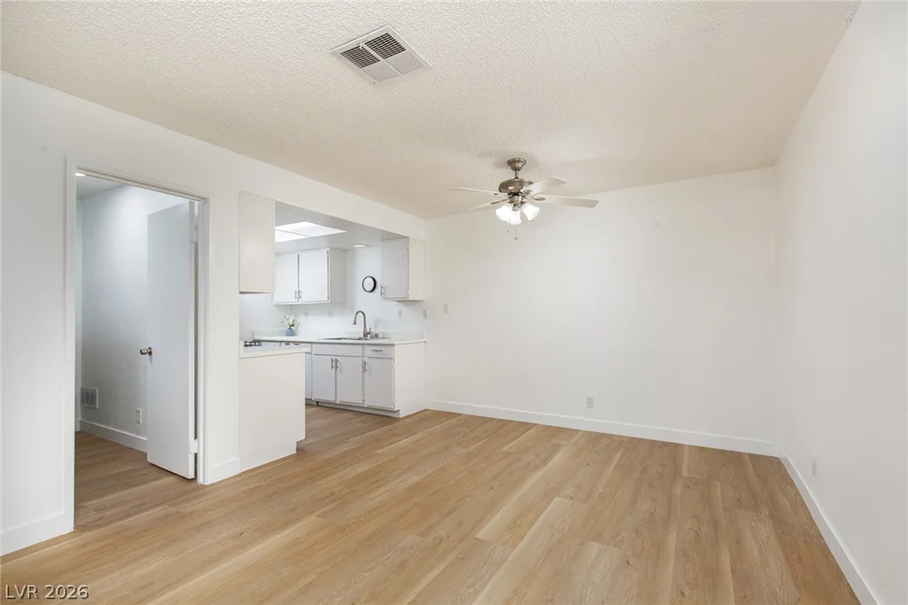 449 Lamb, Las Vegas, NV 89110