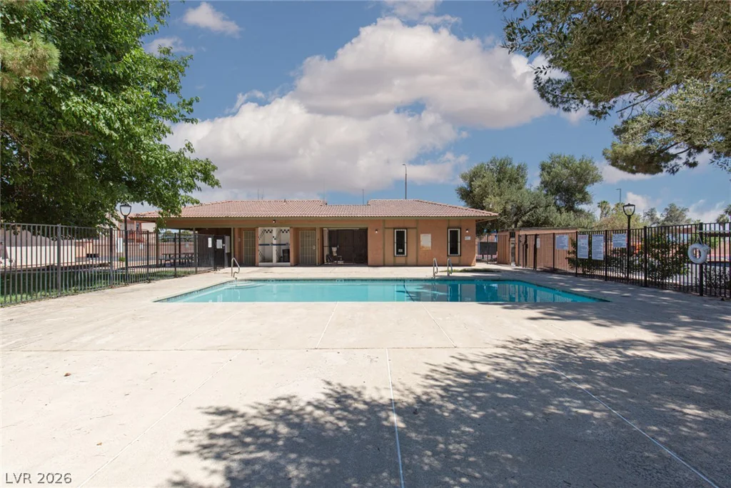 449 Lamb, Las Vegas, NV 89110