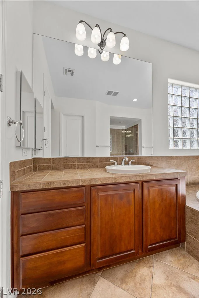 2125 De Rouge, Henderson, NV 89044