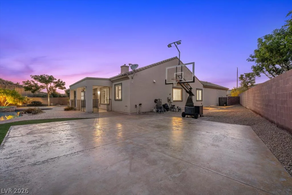2125 De Rouge, Henderson, NV 89044