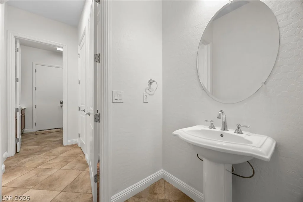 2125 De Rouge, Henderson, NV 89044