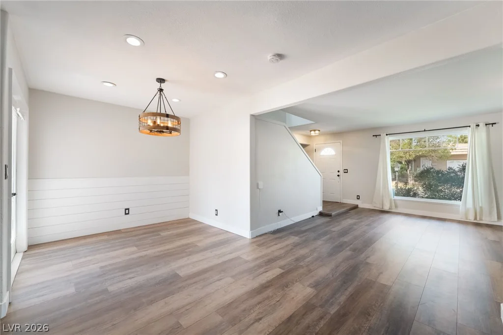 3750 Pilgrim, Las Vegas, NV 89121