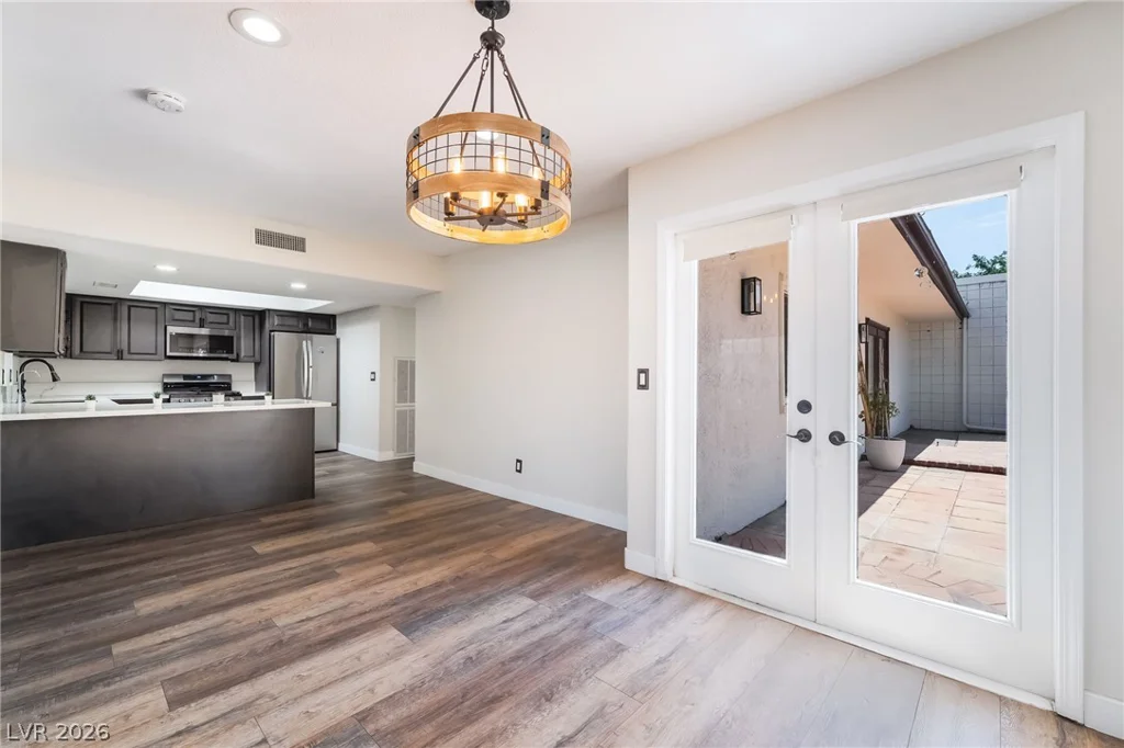 3750 Pilgrim, Las Vegas, NV 89121