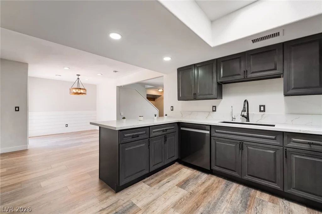 3750 Pilgrim, Las Vegas, NV 89121