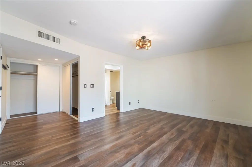 3750 Pilgrim, Las Vegas, NV 89121