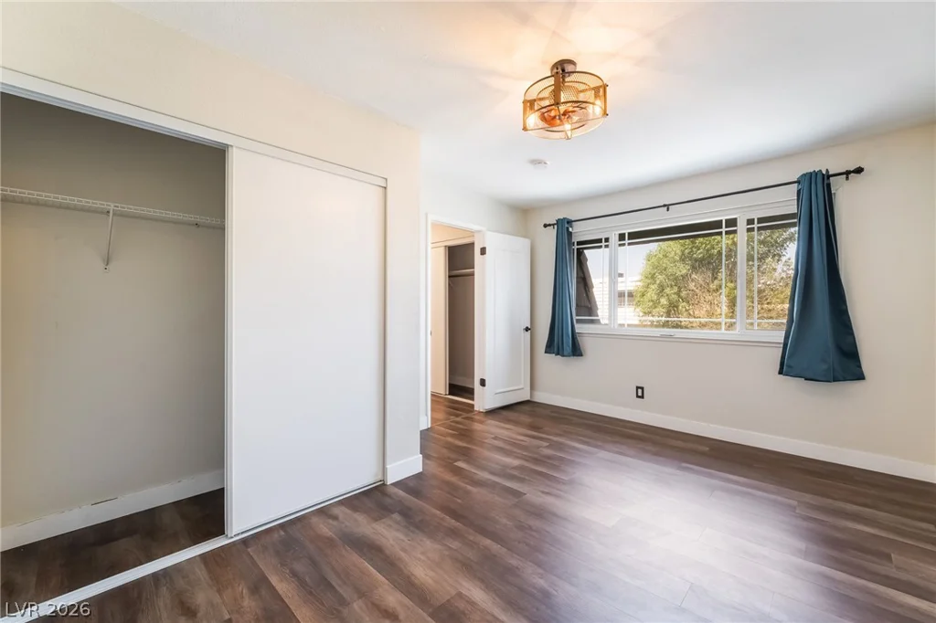 3750 Pilgrim, Las Vegas, NV 89121