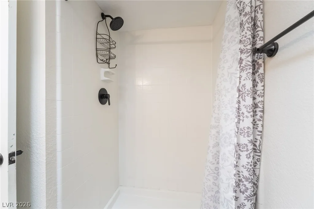 3750 Pilgrim, Las Vegas, NV 89121
