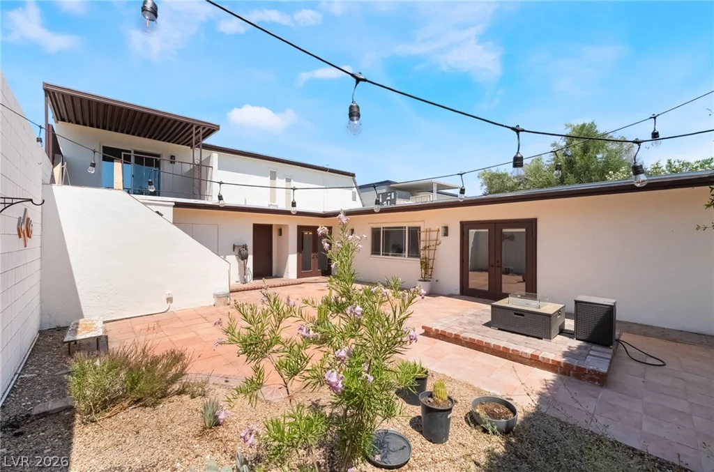 3750 Pilgrim, Las Vegas, NV 89121
