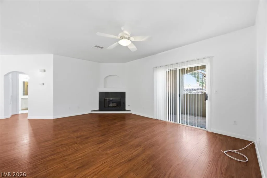 2050 Warm Springs, Henderson, NV 89014