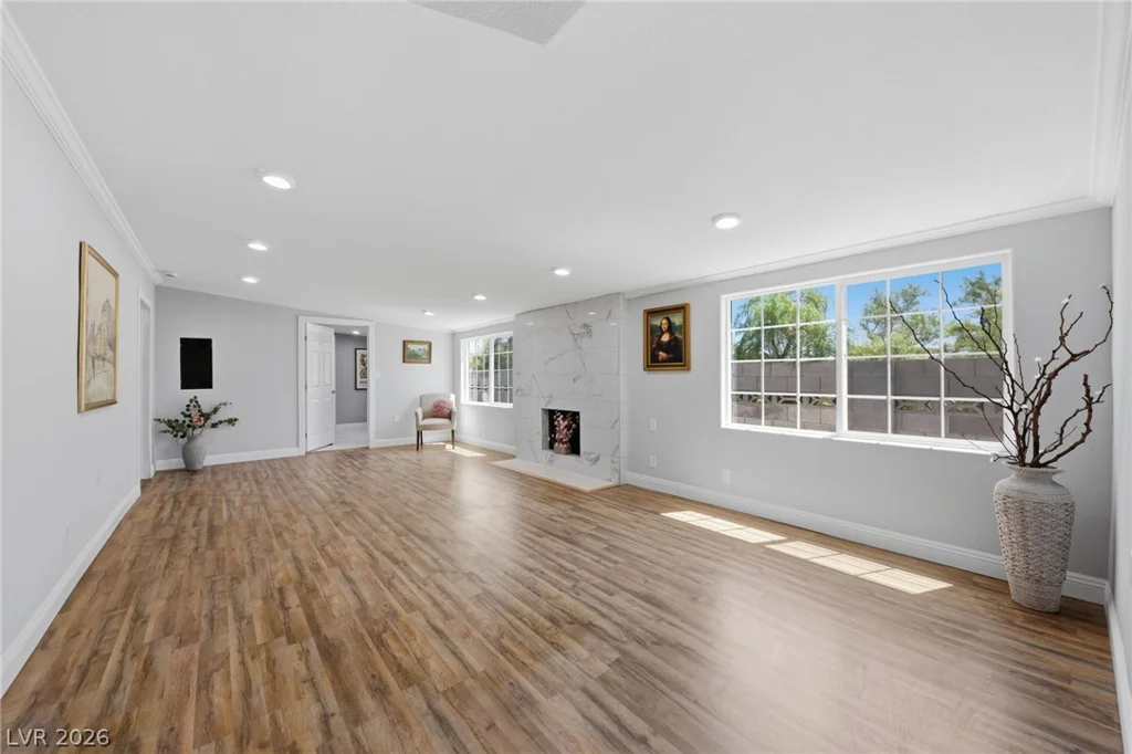 3222 Russell, Las Vegas, NV 89120