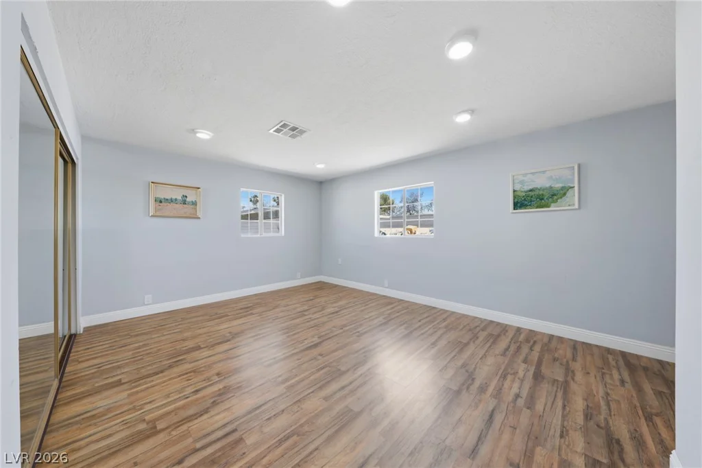 3222 Russell, Las Vegas, NV 89120