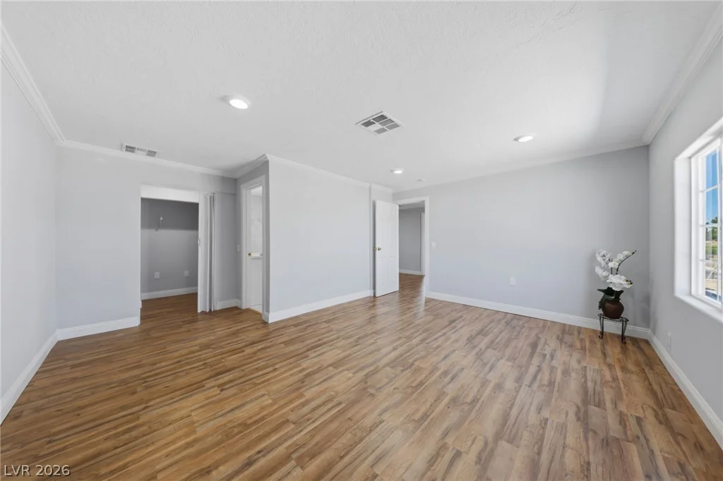 3222 Russell, Las Vegas, NV 89120