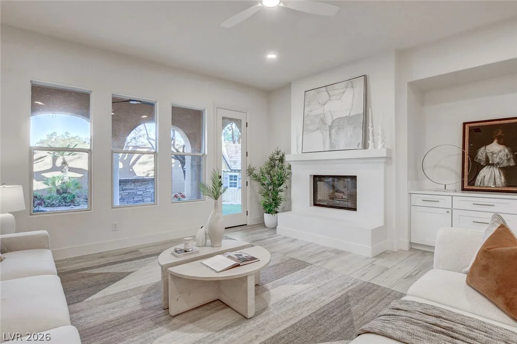 10721 BERINGER, Las Vegas, NV 89144