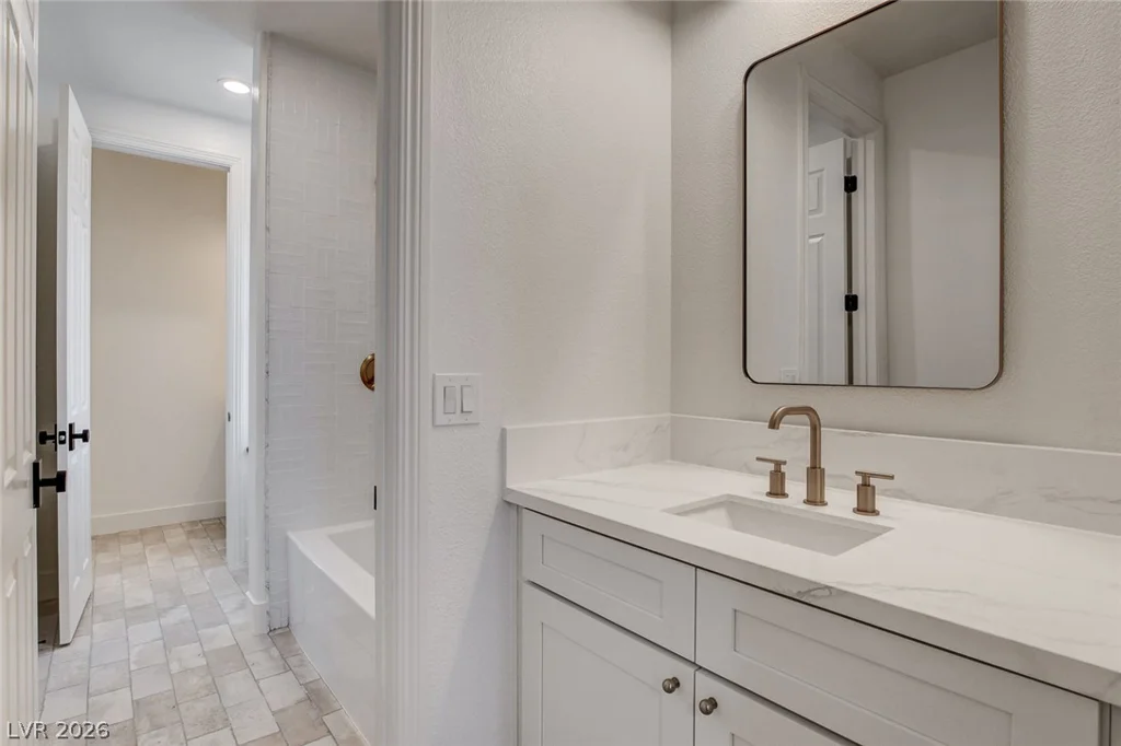 10721 BERINGER, Las Vegas, NV 89144