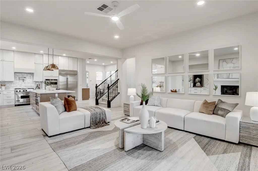 10721 BERINGER, Las Vegas, NV 89144