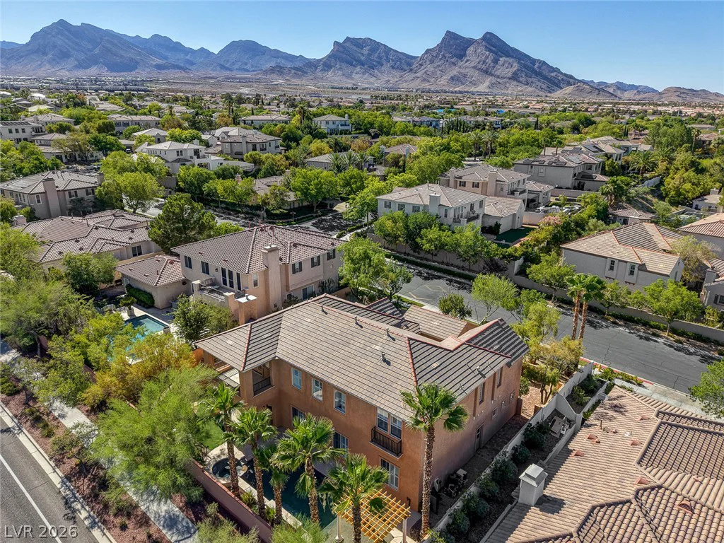 10721 BERINGER, Las Vegas, NV 89144