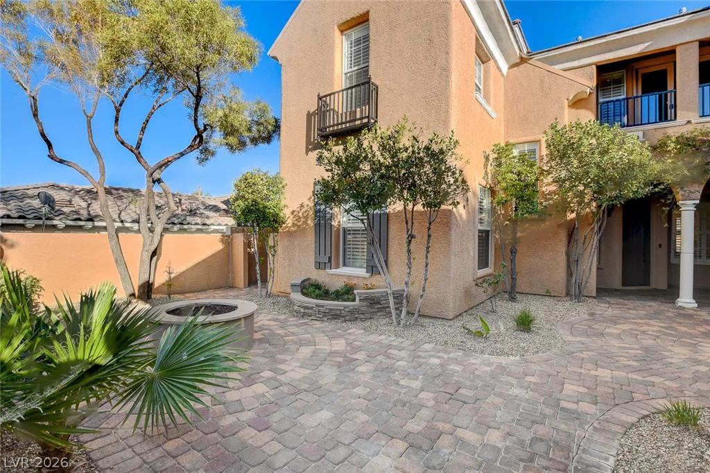 10721 BERINGER, Las Vegas, NV 89144