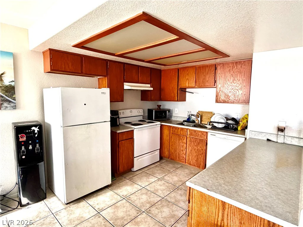 2201 James Bilbray, Las Vegas, NV 89108