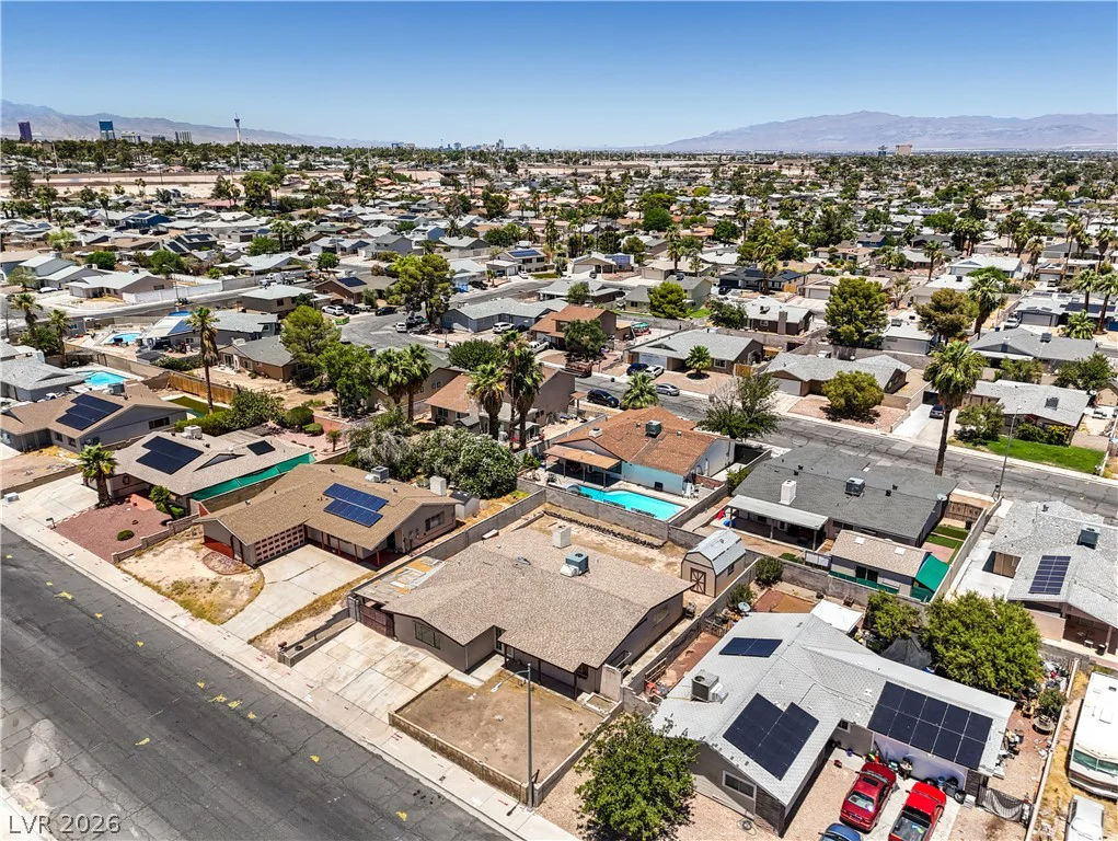 4462 Newton, Las Vegas, NV 89121