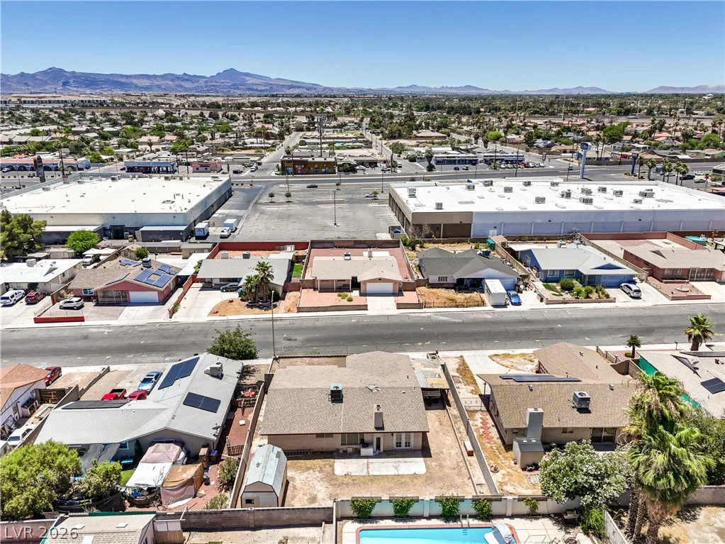 4462 Newton, Las Vegas, NV 89121