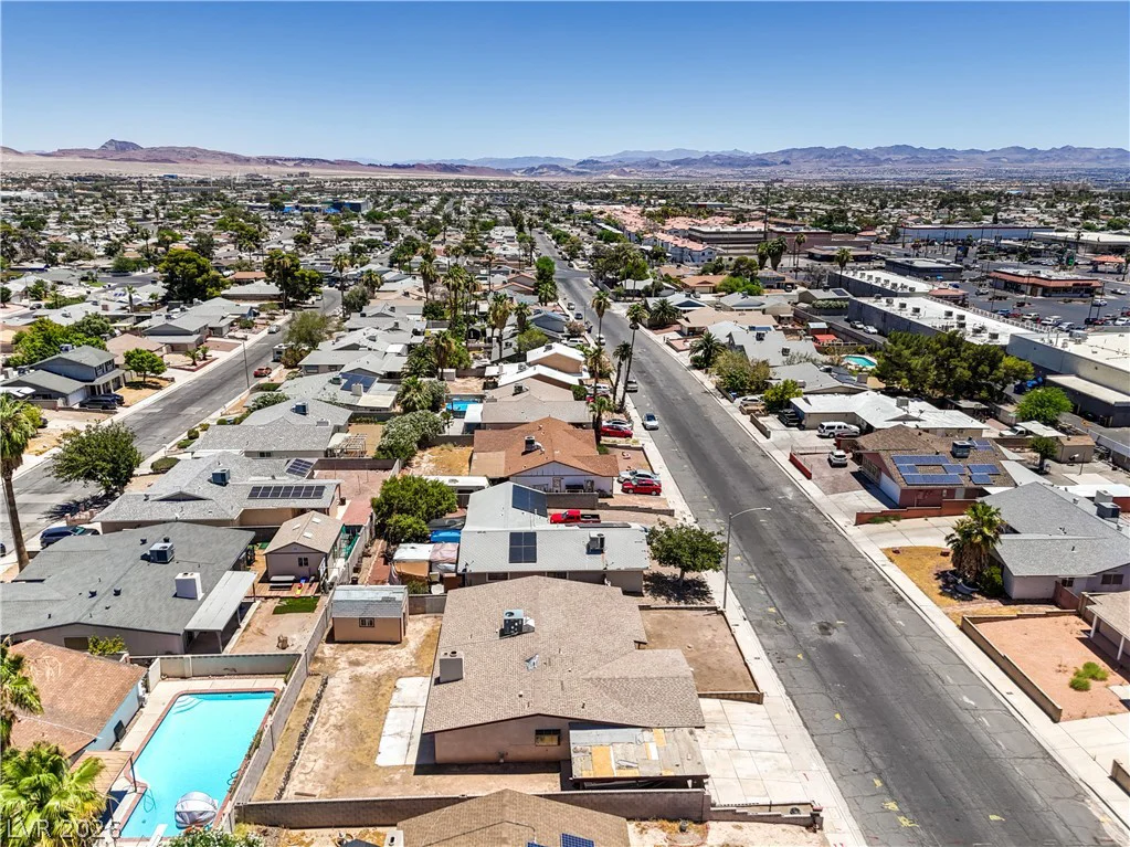 4462 Newton, Las Vegas, NV 89121