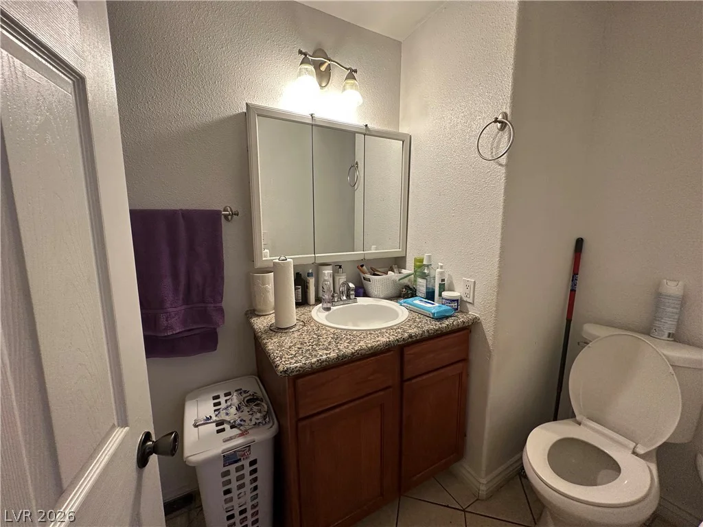 4300 Lamont, Las Vegas, NV 89115