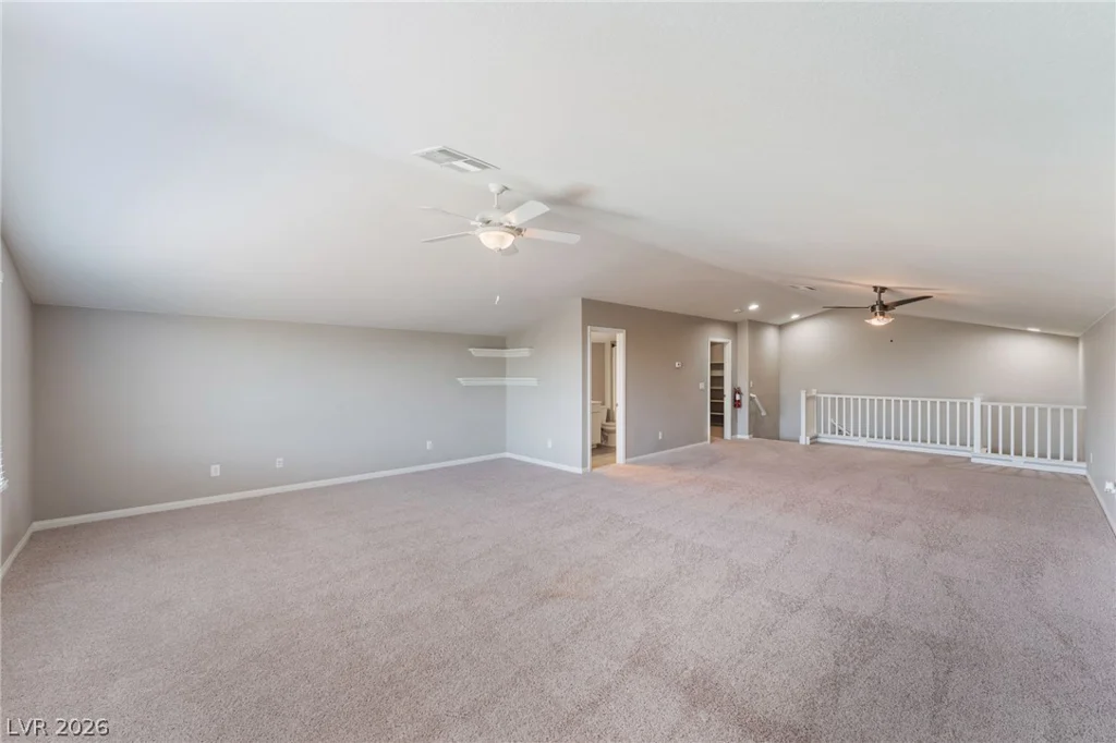 5601 Mackenzie Park, Las Vegas, NV 89130
