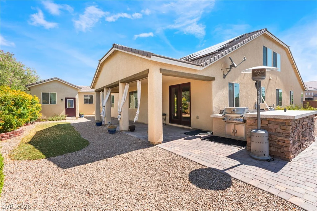 5601 Mackenzie Park, Las Vegas, NV 89130