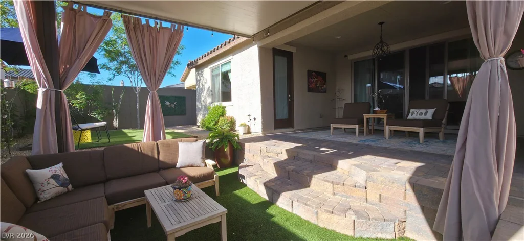 9652 Gleason Creek, Las Vegas, NV 89178