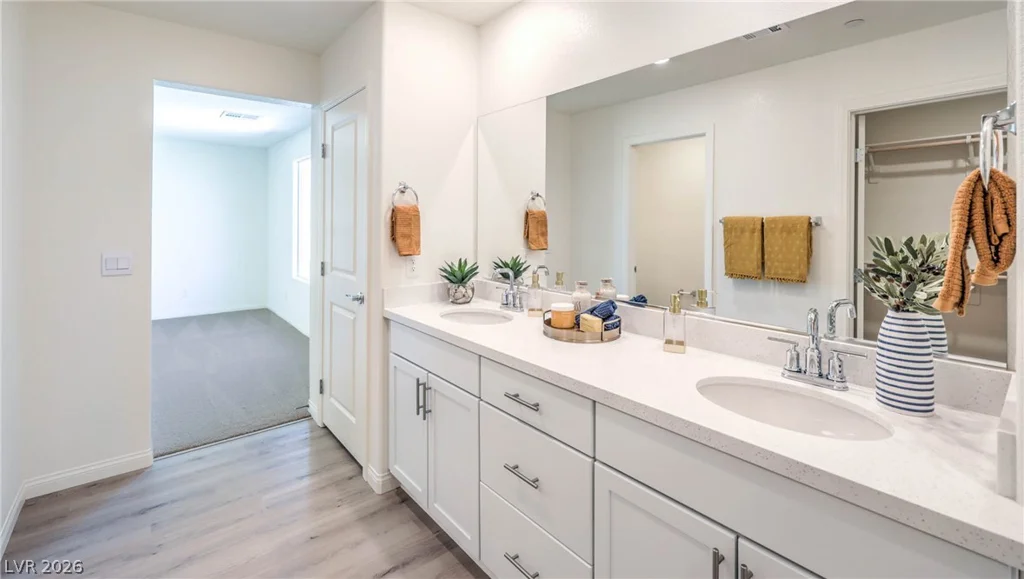 1024 Peacock Plume, Henderson, NV 89011