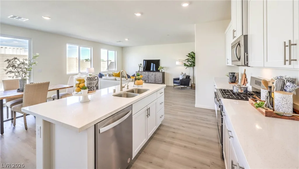 1024 Peacock Plume, Henderson, NV 89011