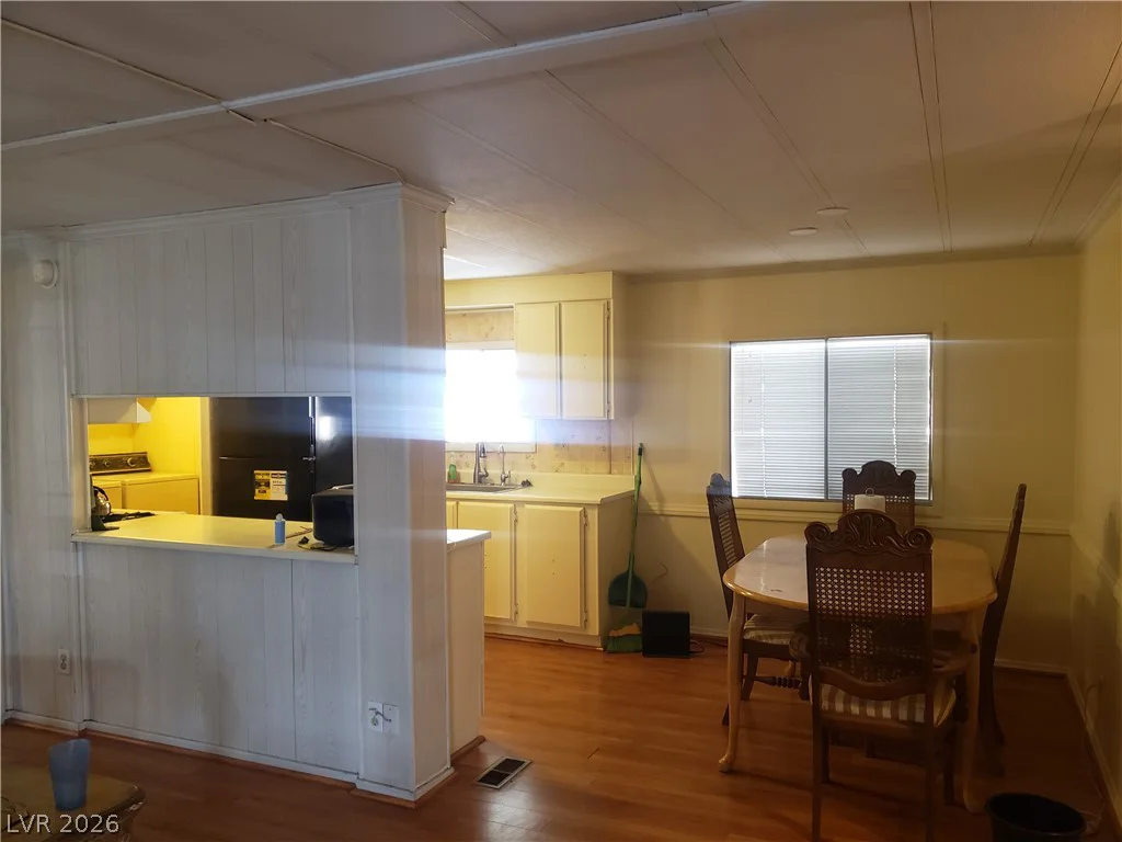 3326 Isle Royale, Las Vegas, NV 89122