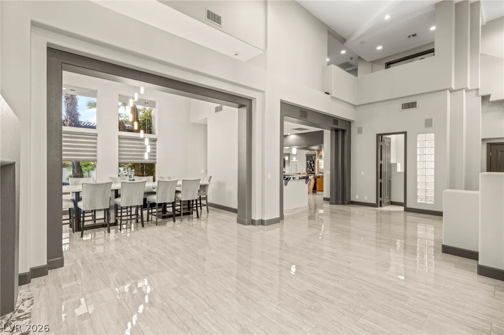 8001 Ryans Reef, Las Vegas, NV 89128