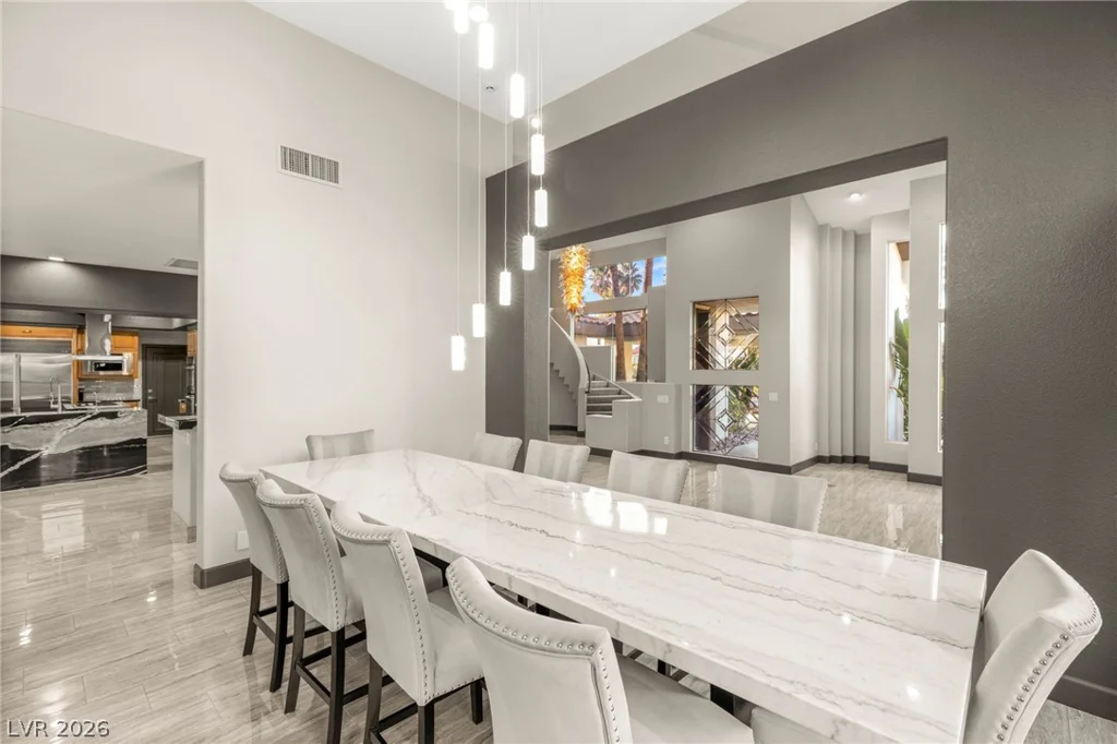 8001 Ryans Reef, Las Vegas, NV 89128