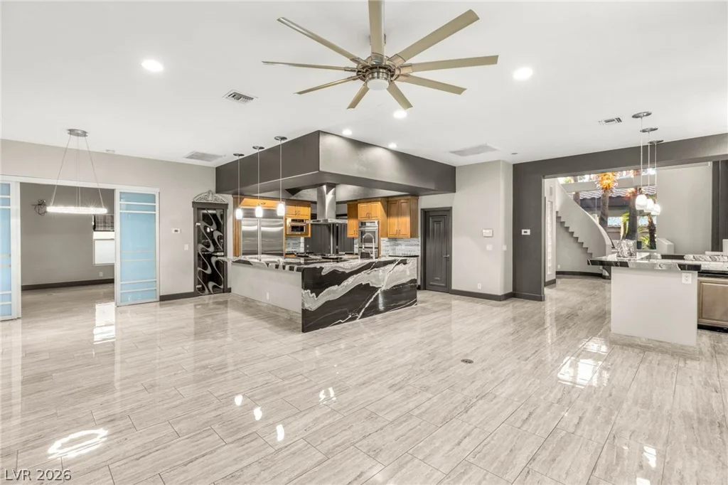 8001 Ryans Reef, Las Vegas, NV 89128