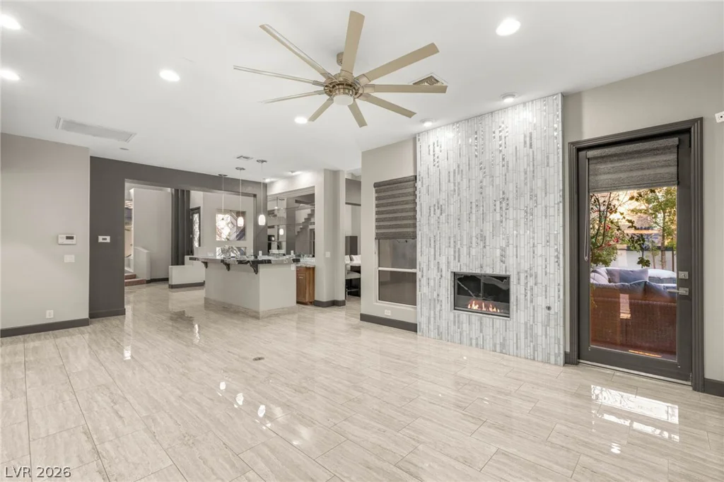 8001 Ryans Reef, Las Vegas, NV 89128
