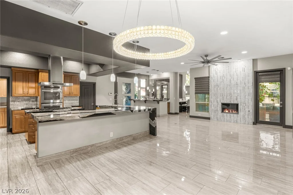 8001 Ryans Reef, Las Vegas, NV 89128