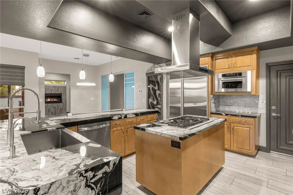 8001 Ryans Reef, Las Vegas, NV 89128