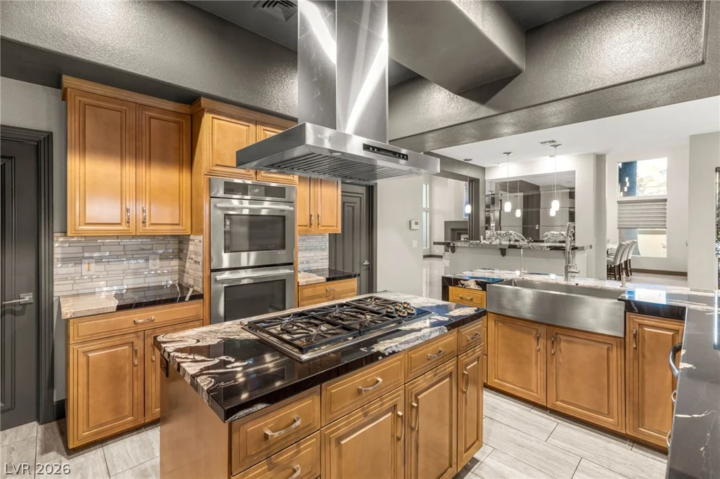 8001 Ryans Reef, Las Vegas, NV 89128