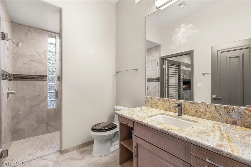 8001 Ryans Reef, Las Vegas, NV 89128