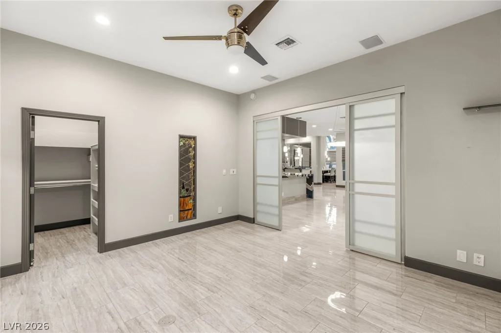 8001 Ryans Reef, Las Vegas, NV 89128