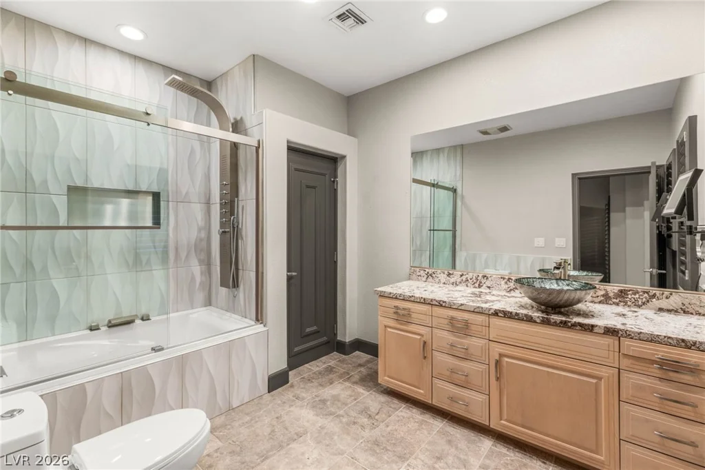 8001 Ryans Reef, Las Vegas, NV 89128