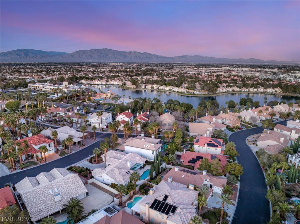 8001 Ryans Reef, Las Vegas, NV 89128