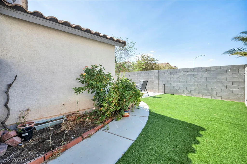 9518 Martin, Las Vegas, NV 89148