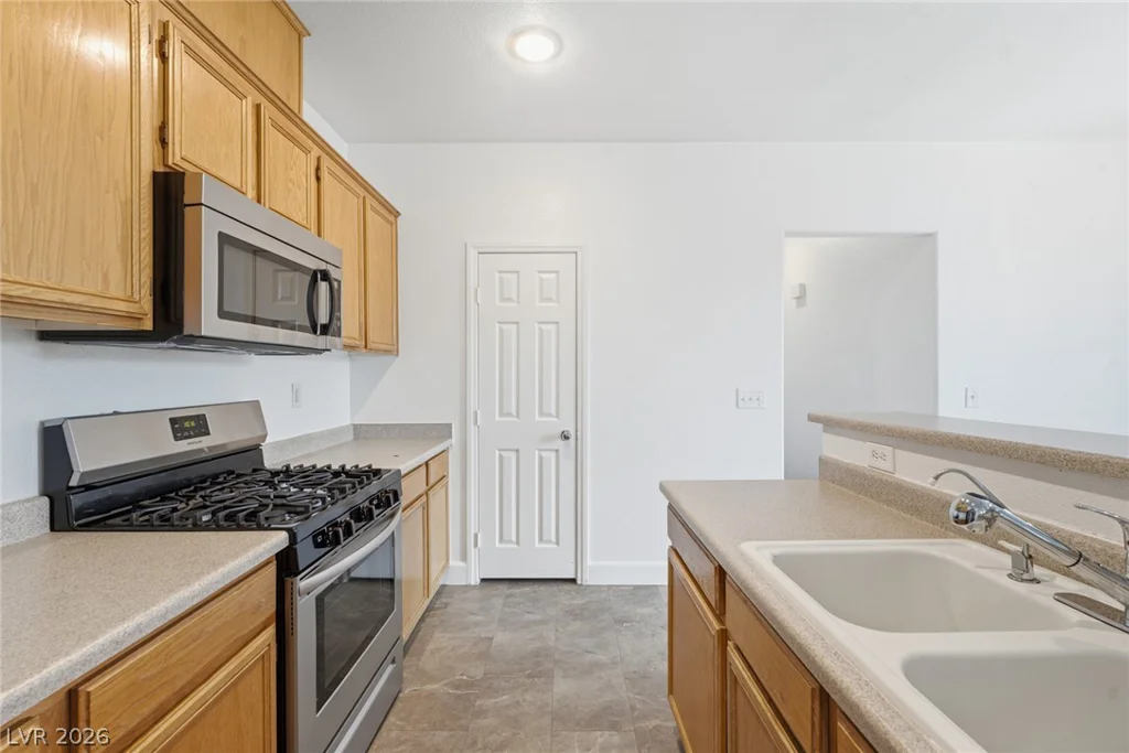 1358 Crystal Hill, Henderson, NV 89012