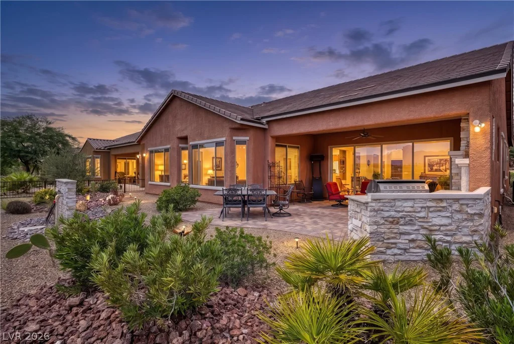 914 Dutch Oven, Mesquite, NV 89034