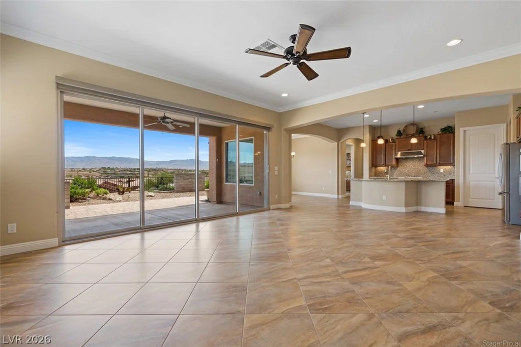 914 Dutch Oven, Mesquite, NV 89034